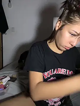 Snapshot of Kitty20205 chatting on 02-09-26, 10:19 Kitty20205 online show from 02-09-26, 10:19