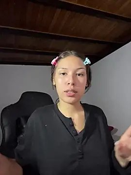 Kitty20205 online show from 04-14-26, 01:21