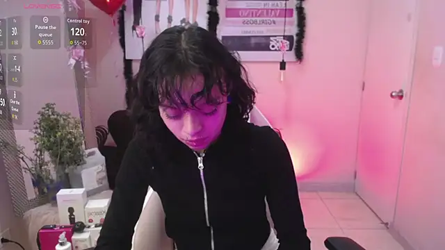 Snapshot of Acid_bounze chatting on 01-13-26, 01:04 Acid bounze online show from 01-13-26, 01:04