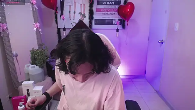 Snapshot of Acid_bounze chatting on 01-15-26, 01:14 Acid bounze online show from 01-15-26, 01:14