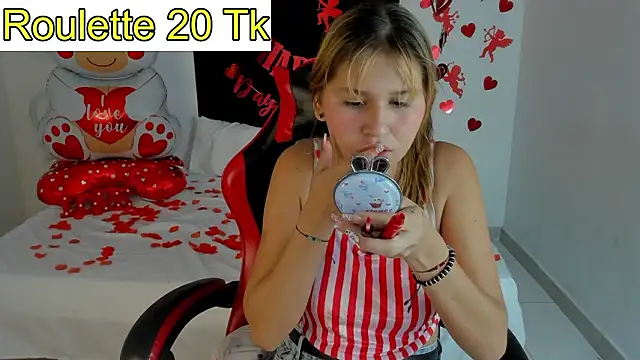 Bella Blanca online show from 02-15-26, 12:15