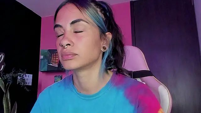 azula lillet online show from 02-03-26, 09:53