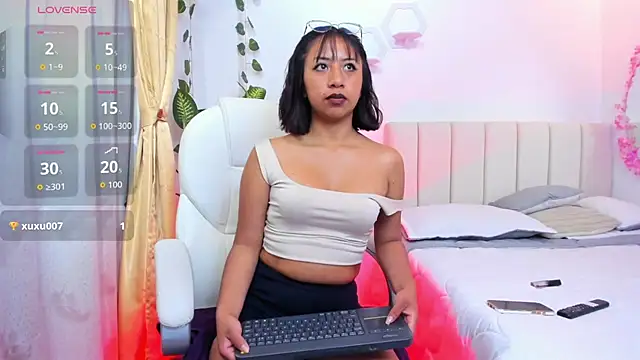 emily7  online show from 01-07-26, 06:35