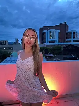 yeye sweet  online show from 04-18-26, 10:39