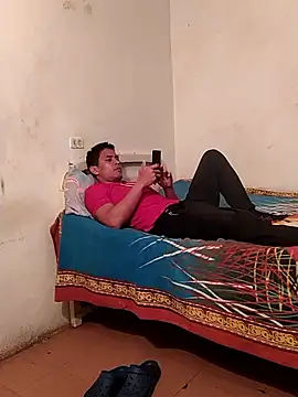 Snapshot of Chiquitoperopeligroso4 chatting on 01-11-26, 01:12 Chiquitoperopeligroso4 online show from 01-11-26, 01:12