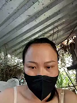 Snapshot of Billa2x chatting on 02-18-26, 03:26 Billa2x online show from 02-18-26, 03:26