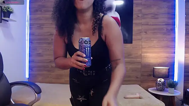 Mila lock online show from 01-10-26, 03:35