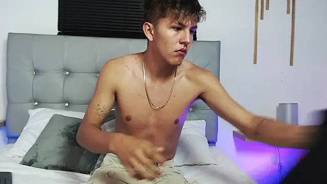 Snapshot of johnny_blake_ chatting on 01-12-26, 09:31 johnny blake online show from 01-12-26, 09:31