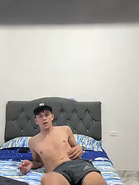 Snapshot of johnny_blake_ chatting on 02-09-26, 06:28 johnny blake online show from 02-09-26, 06:28