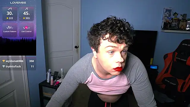 Snapshot of CuteDollVanessa chatting on 04-07-26, 10:17 CuteDollVanessa online show from 04-07-26, 10:17