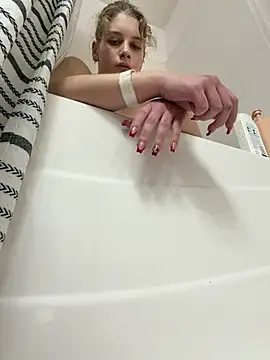 SassynNatty online show from 02-09-26, 04:21