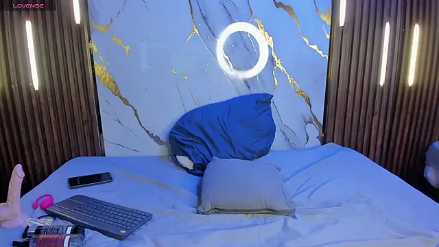 Snapshot of ThiagoBerry chatting on 02-09-26, 12:03 ThiagoBerry online show from 02-09-26, 12:03