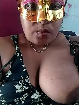 Snapshot of pinkisaha75 chatting on 01-11-26, 07:26 pinkisaha75 online show from 01-11-26, 07:26