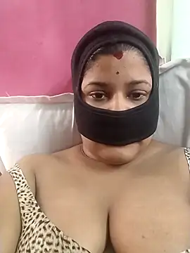 pinkisaha75 online show from 02-11-26, 06:35