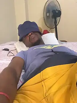 BigAndBeaut online show from 02-19-26, 08:33