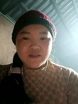 Snapshot of Nelina- chatting on 01-11-26, 01:29 Nelina- online show from 01-11-26, 01:29