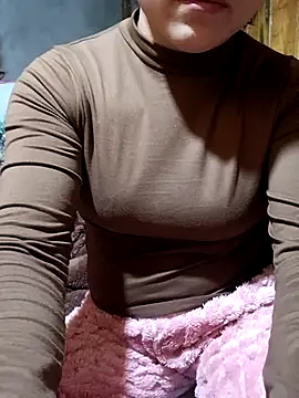 Snapshot of Nelina- chatting on 01-09-26, 01:12 Nelina- online show from 01-09-26, 01:12