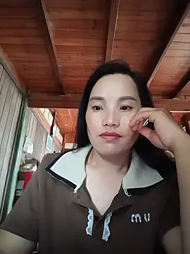 Snapshot of yu--yo chatting on 07-14-26, 02:49 yu--yo online show from 07-14-26, 02:49