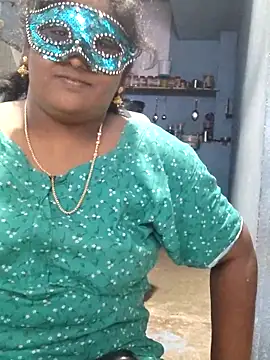 divyasree1431 online show from 04-12-26, 01:03