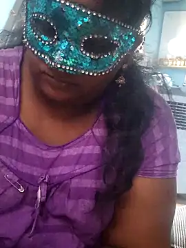 Snapshot of divyasree1431 chatting on 06-12-26, 09:18 divyasree1431 online show from 06-12-26, 09:18