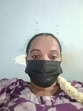 Snapshot of Kanmani69 chatting on 07-17-26, 04:48 Kanmani69 online show from 07-17-26, 04:48