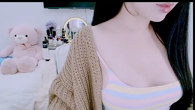 Pari Kilian22 online show from 01-11-26, 09:44