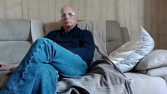 Helinetrav online show from 03-05-26, 10:45