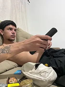 rafaMg22 online show from 04-02-26, 10:16