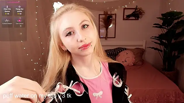 Snapshot of AshLinks_ chatting on 03-01-26, 02:33 AshLinks online show from 03-01-26, 02:33