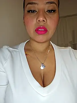 Angelmoon04 online show from 04-15-26, 02:28