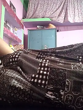 Nilam cute online show from 04-08-26, 10:39