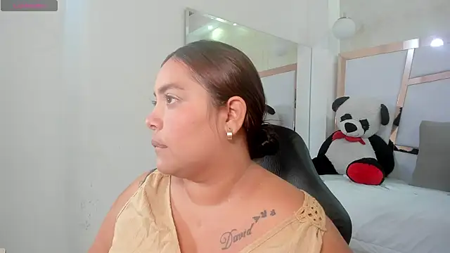 Snapshot of tatikanyx chatting on 05-25-26, 12:04 tatikanyx online show from 05-25-26, 12:04