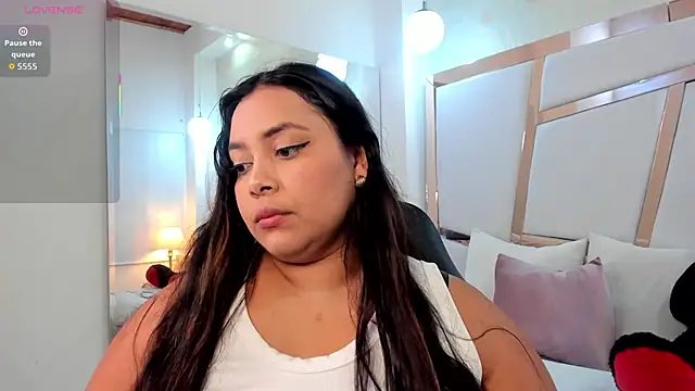 tatikanyx online show from 02-13-26, 05:02