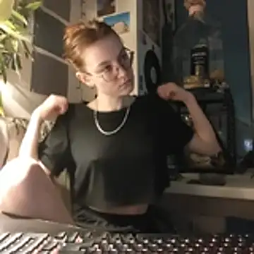 Shy Bamby online show from 02-25-26, 07:47