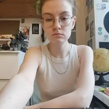 Shy Bamby online show from 03-31-26, 04:09