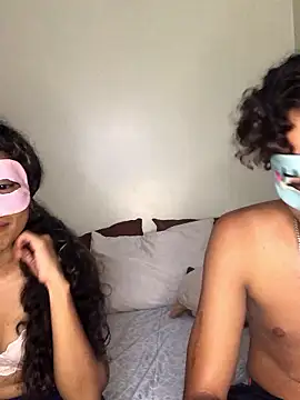 Snapshot of BrazilianDuoSexy chatting on 01-14-26, 02:15 BrazilianDuoSexy online show from 01-14-26, 02:15