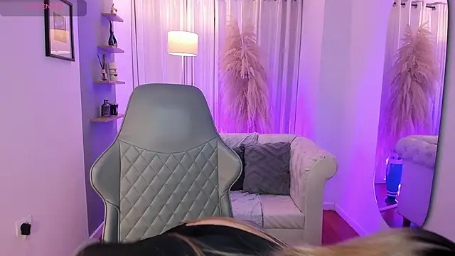 taylor smiith1 online show from 01-14-26, 08:23