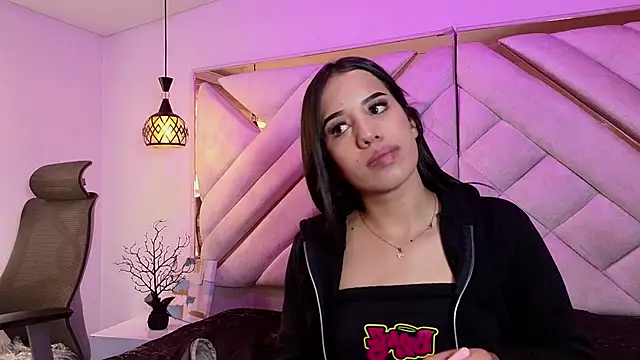 zoevg online show from 05-12-26, 12:55