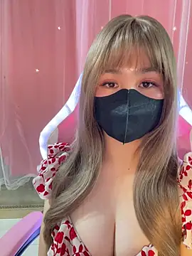 Snapshot of -Violet-t chatting on 01-12-26, 02:40 -Violet-t online show from 01-12-26, 02:40