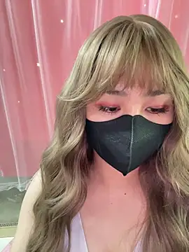 Snapshot of -Violet-t chatting on 02-26-26, 05:51 -Violet-t online show from 02-26-26, 05:51