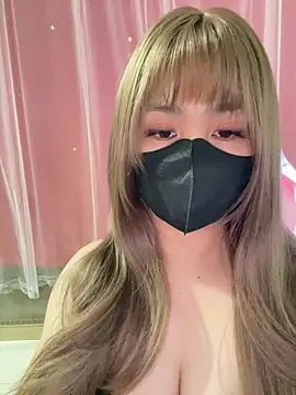 Snapshot of -Violet-t chatting on 01-16-26, 02:04 -Violet-t online show from 01-16-26, 02:04