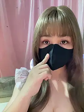 Snapshot of -Violet-t chatting on 02-21-26, 12:18 -Violet-t online show from 02-21-26, 12:18