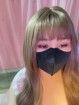 Snapshot of -Violet-t chatting on 02-01-26, 02:04 -Violet-t online show from 02-01-26, 02:04