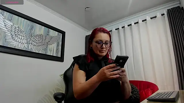 VictoriaPaker online show from 05-12-26, 12:44