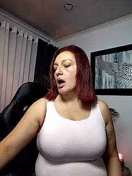 VictoriaPaker online show from 01-13-26, 11:47