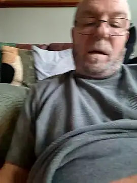 justenjoyingurcompany online show from 01-12-26, 08:43