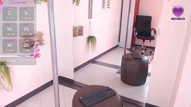 Chloe014  online show from 03-13-26, 11:37