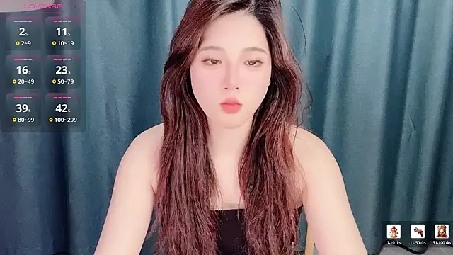 Snapshot of Starlets77 chatting on 02-10-26, 01:32 Starlets77 online show from 02-10-26, 01:32