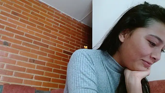 Snapshot of Lia_rouse04 chatting on 06-30-26, 02:39 Lia rouse04 online show from 06-30-26, 02:39