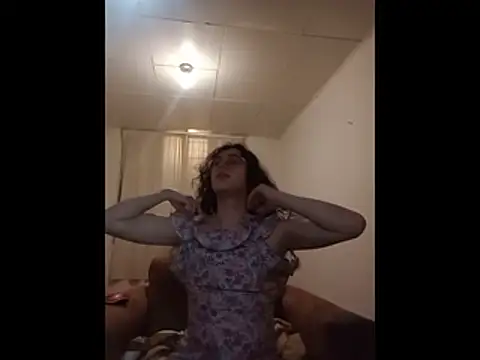 Snapshot of Harilover chatting on 01-14-26, 08:29 Harilover online show from 01-14-26, 08:29